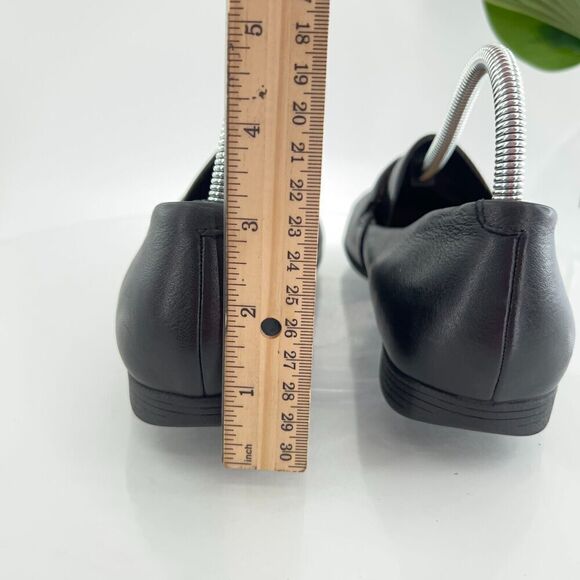 Dansko Womens Larisa Loafer Size 39 8.5 Black Leather Low Heel Slip On Work Shoe - Picture 8 of 15